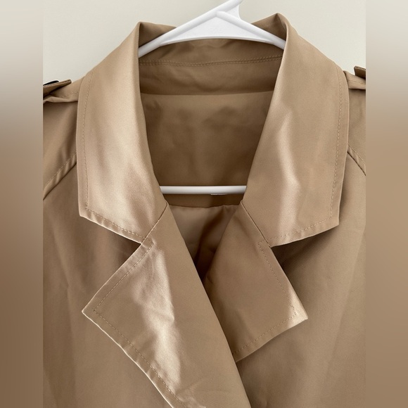 Cropped Trench Jacket Beige Medium - Picture 3 of 8